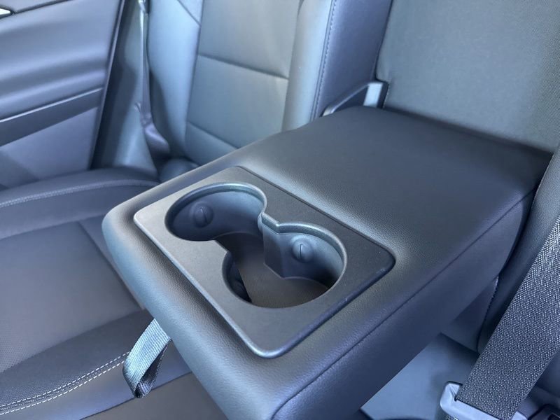 New 2026 Chevrolet Equinox EV LT w/ Convenience Package II image 38