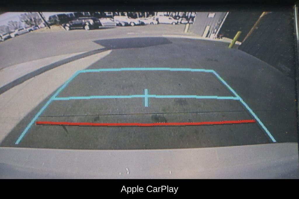 Used 2019 Toyota Camry LE image 8