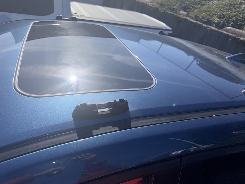 Used 2017 MAZDA CX-5 Touring w/ Preferred Equipment Package image 3