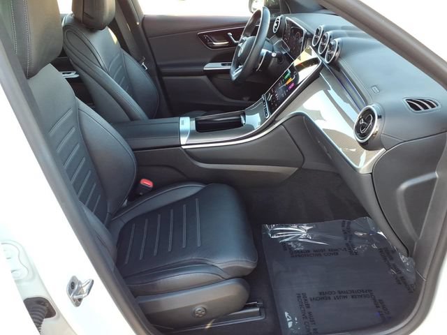Used 2025 Mercedes-Benz GLC 43 AMG 4MATIC image 16
