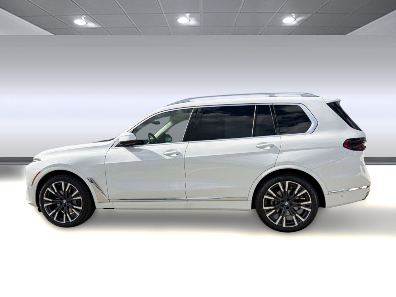 Used 2026 BMW X7 xDrive40i AWD/4WD image 2