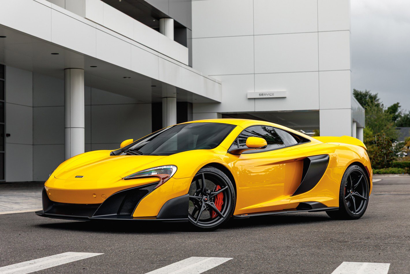 Used 2016 McLaren 675LT Coupe image 4