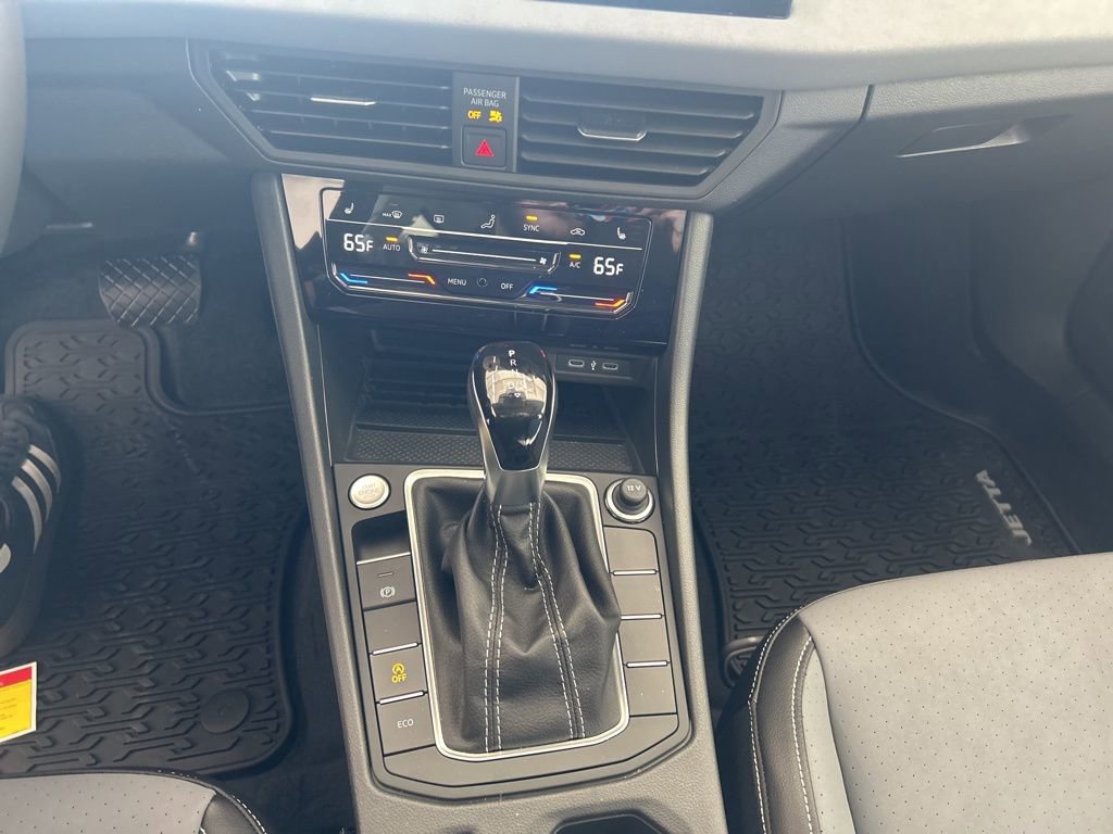 New 2026 Volkswagen Jetta SE image 18