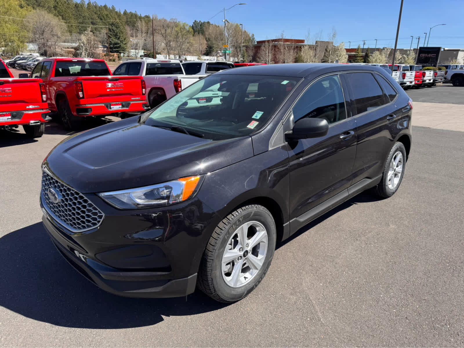 Used 2024 Ford Edge SE image 1