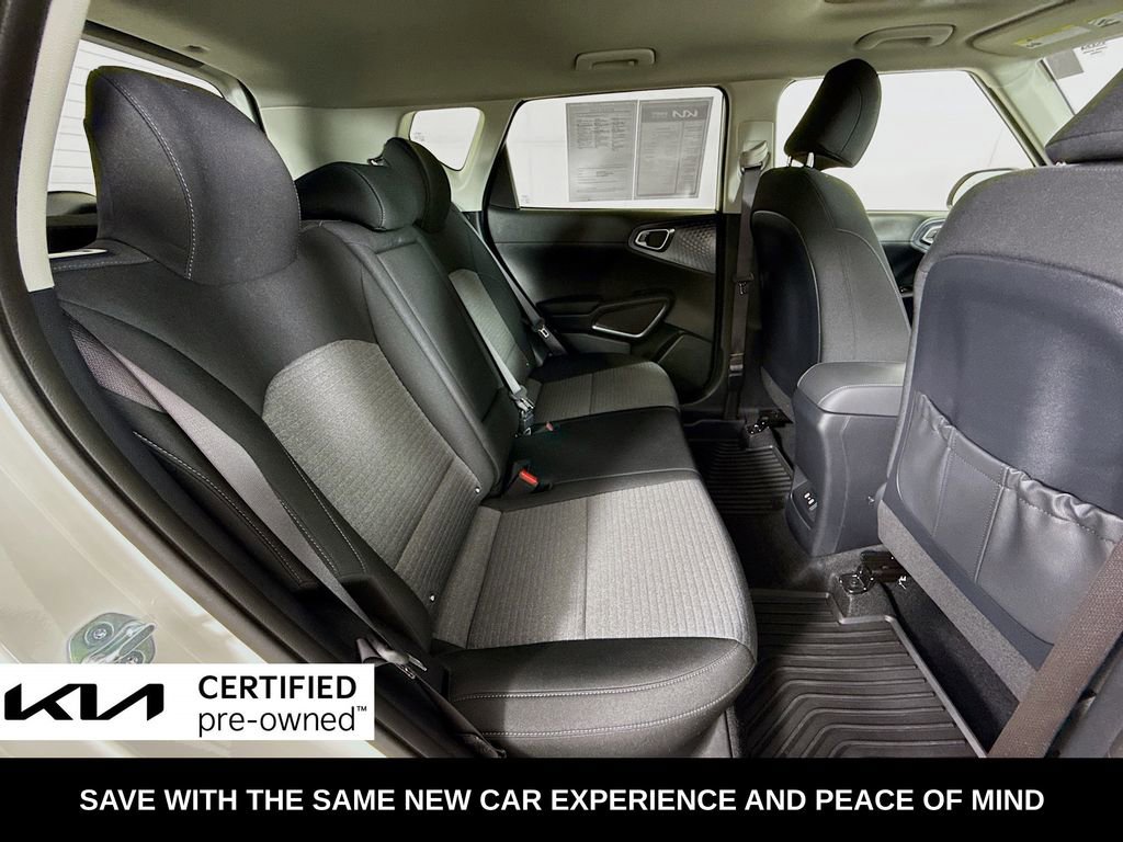Certified 2025 Kia Soul EX image 33
