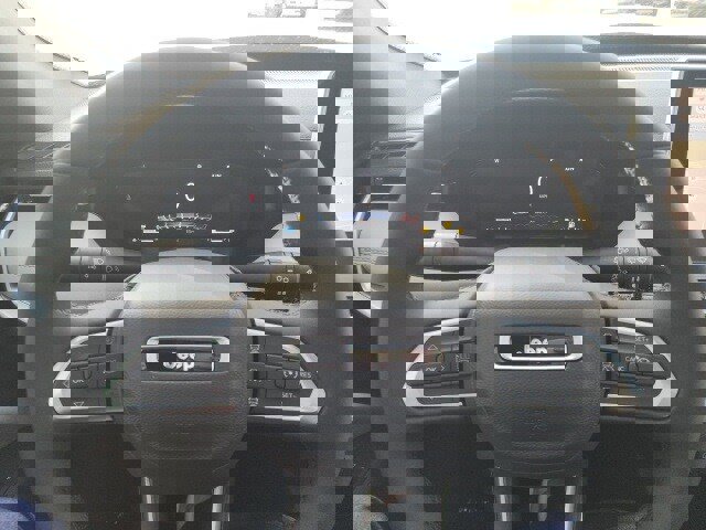 New 2026 Jeep Compass Limited image 12