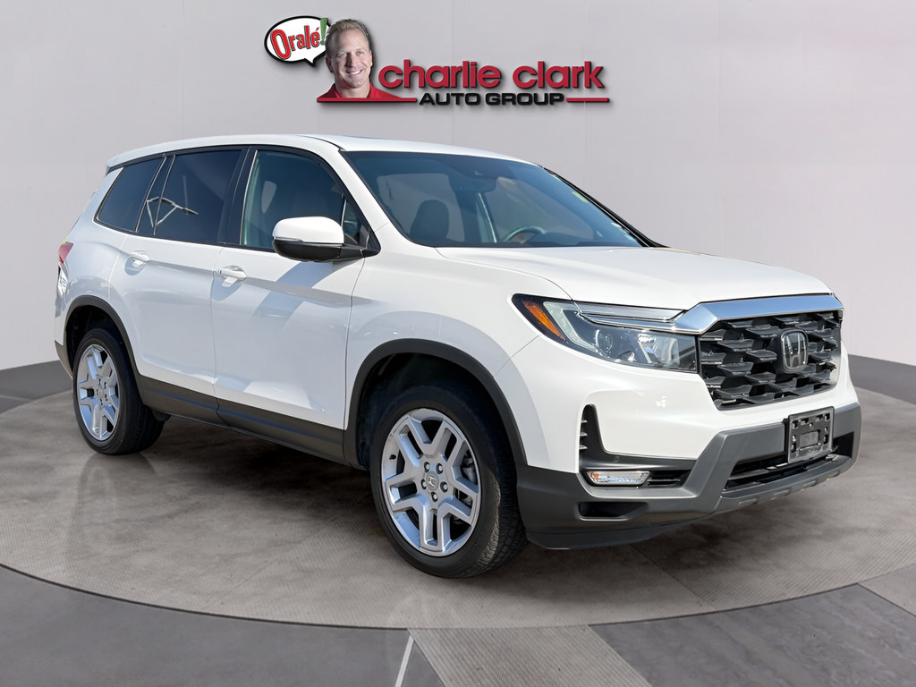Used 2025 Honda Passport EX-L image 8