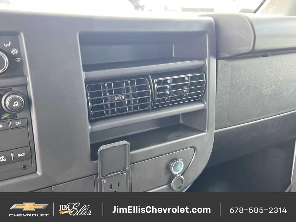New 2025 Chevrolet Express 2500 w/ Driver Convenience Package RWD image 20