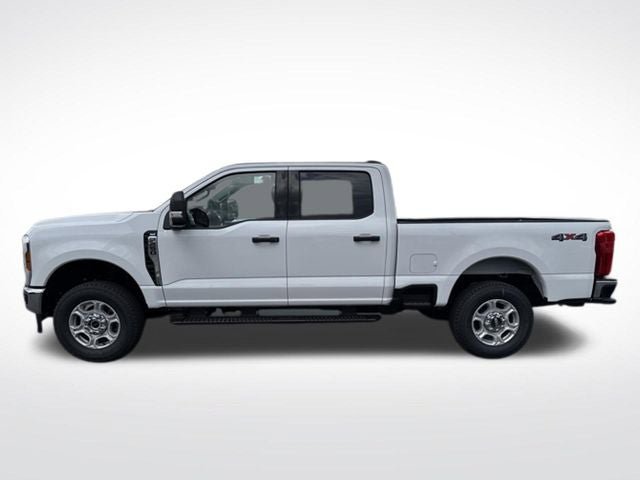 New 2026 Ford F250 XL AWD/4WD image 2