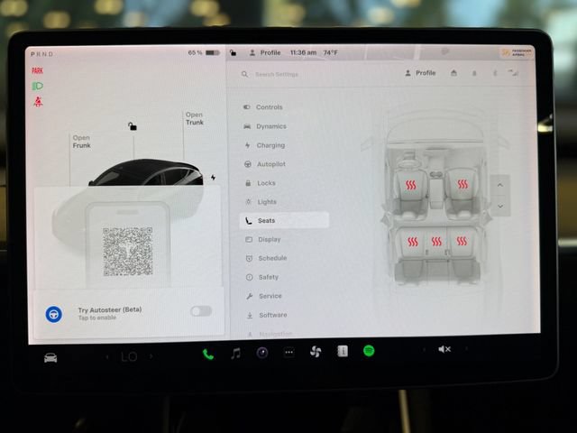 Used 2021 Tesla Model Y Long Range AWD/4WD image 19
