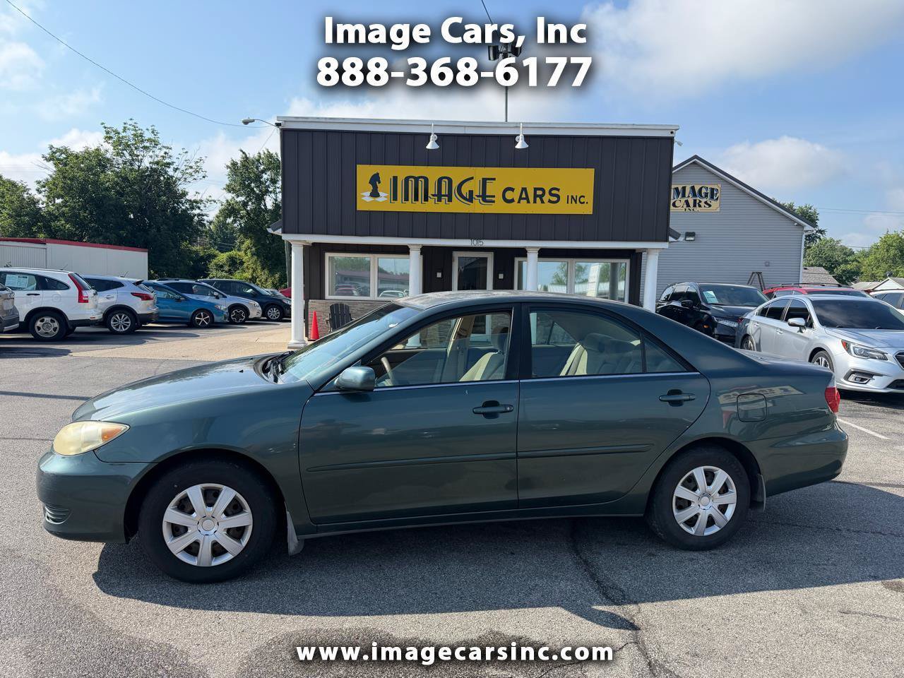 Used 2006 Toyota Camry XLE FWD image 1