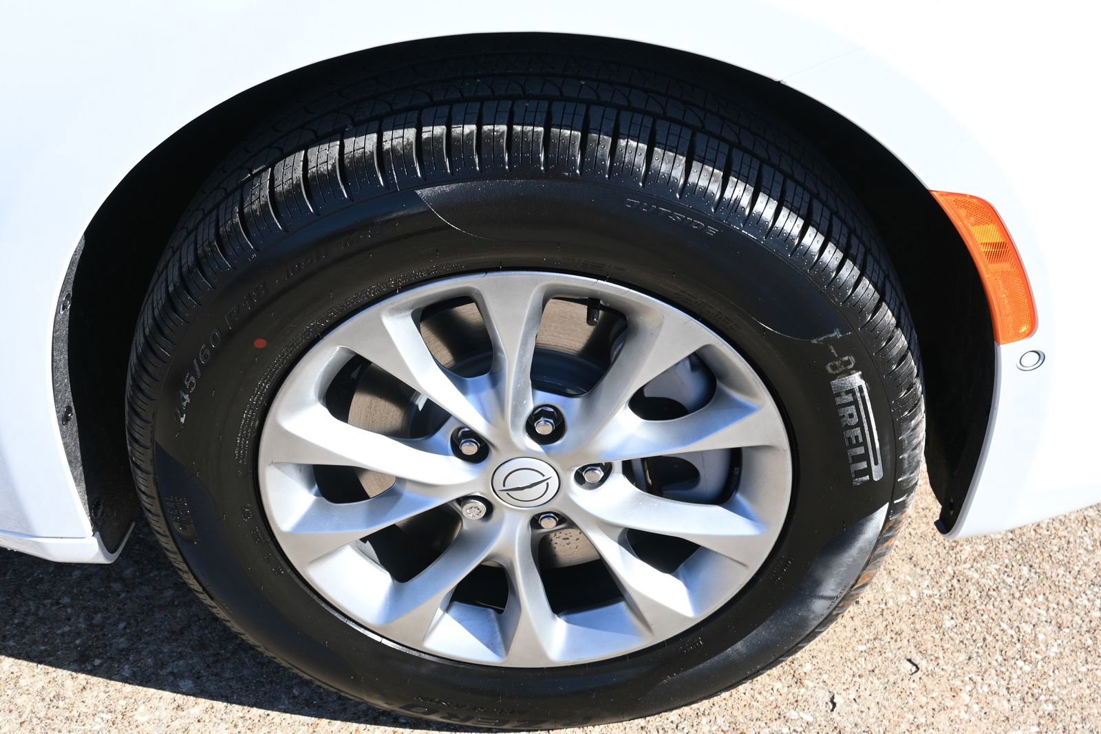 New 2026 Chrysler Pacifica Select image 7