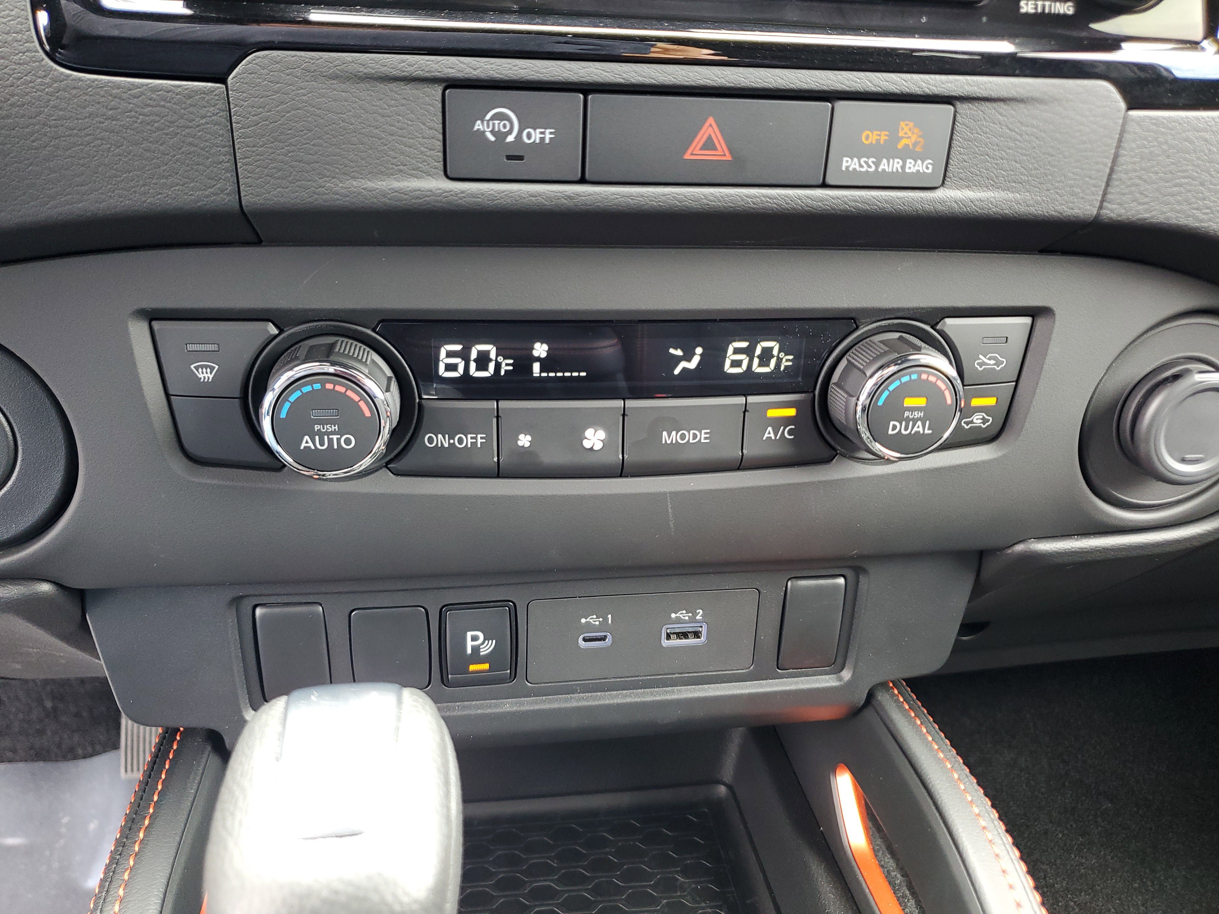 Used 2024 Nissan Frontier Pro-X w/ Technology Package image 24