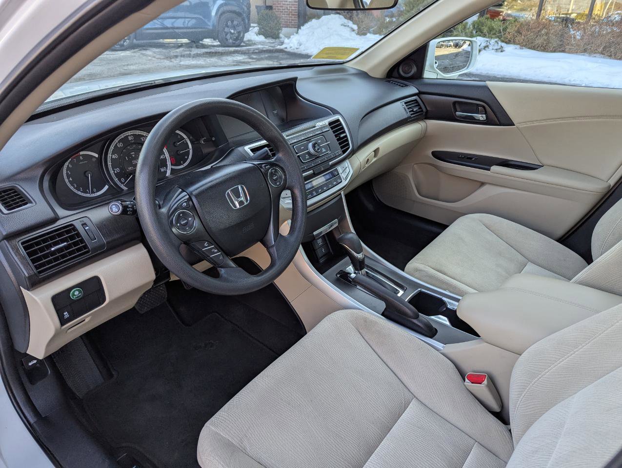 Used 2015 Honda Accord EX image 13
