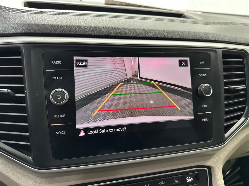 Used 2021 Volkswagen Atlas SE w/ Panoramic Sunroof Package image 32