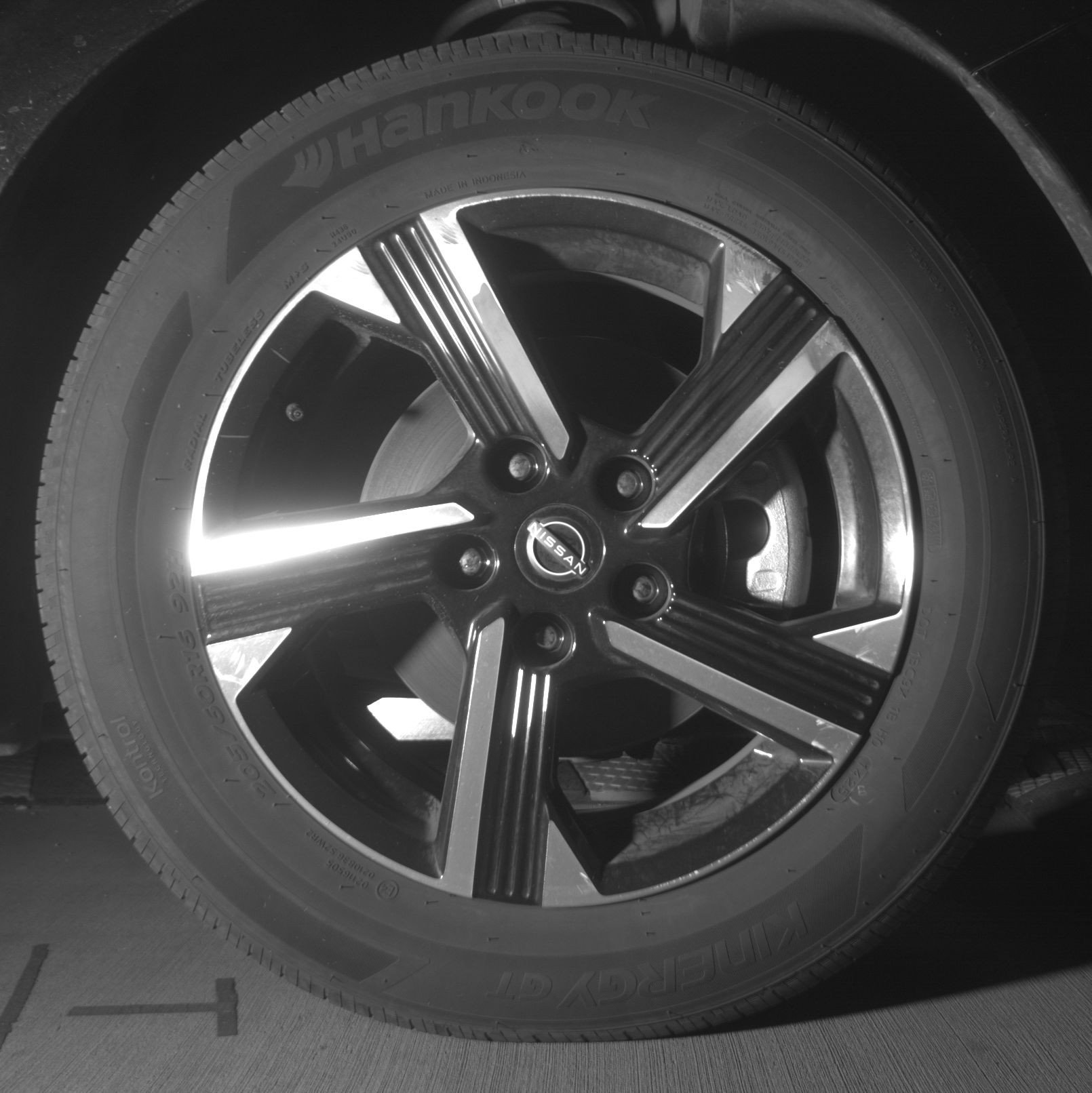 Used 2025 Nissan Sentra SV image 13