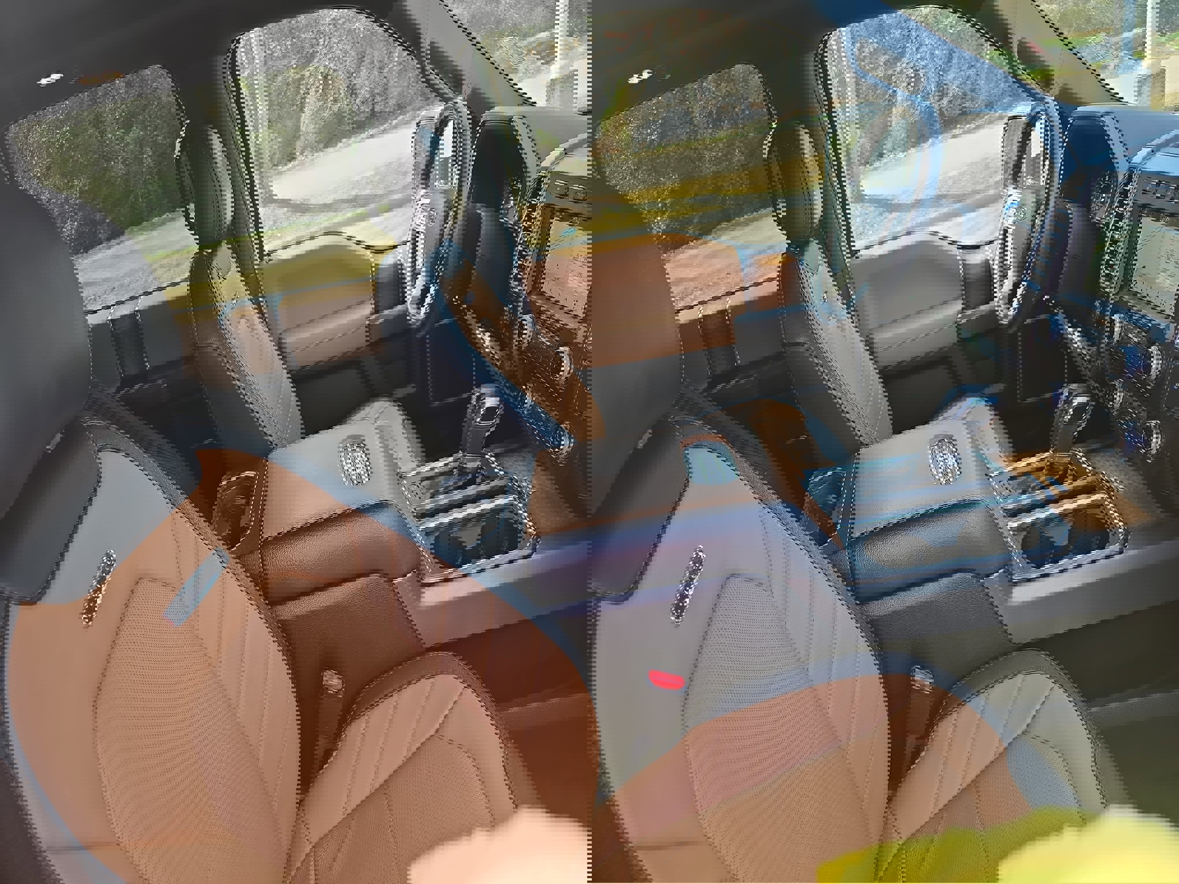 Used 2017 Ford F150 Limited w/ Trailer Tow Package image 10