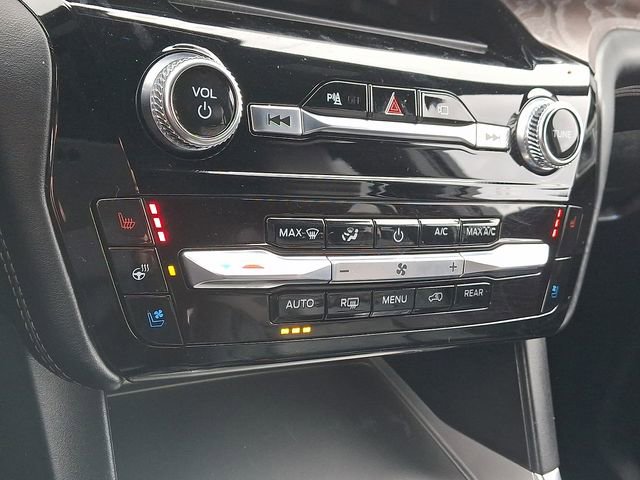 Certified 2023 Ford Explorer Platinum w/ Equipment Group 601A image 16