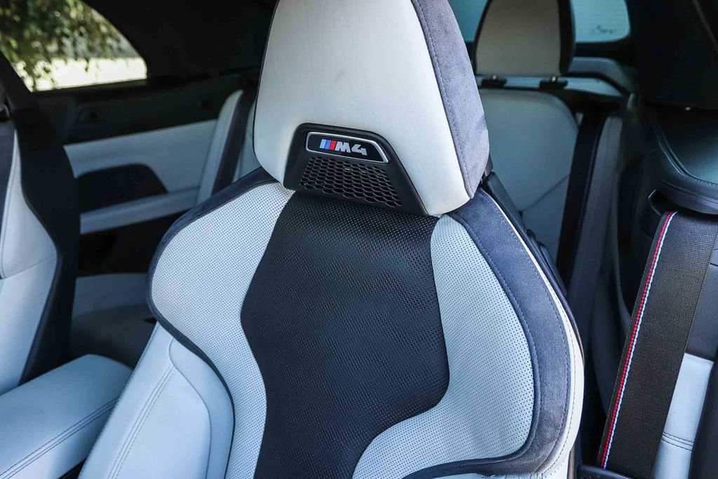 Used 2025 BMW M4 xDrive Competition AWD/4WD image 34