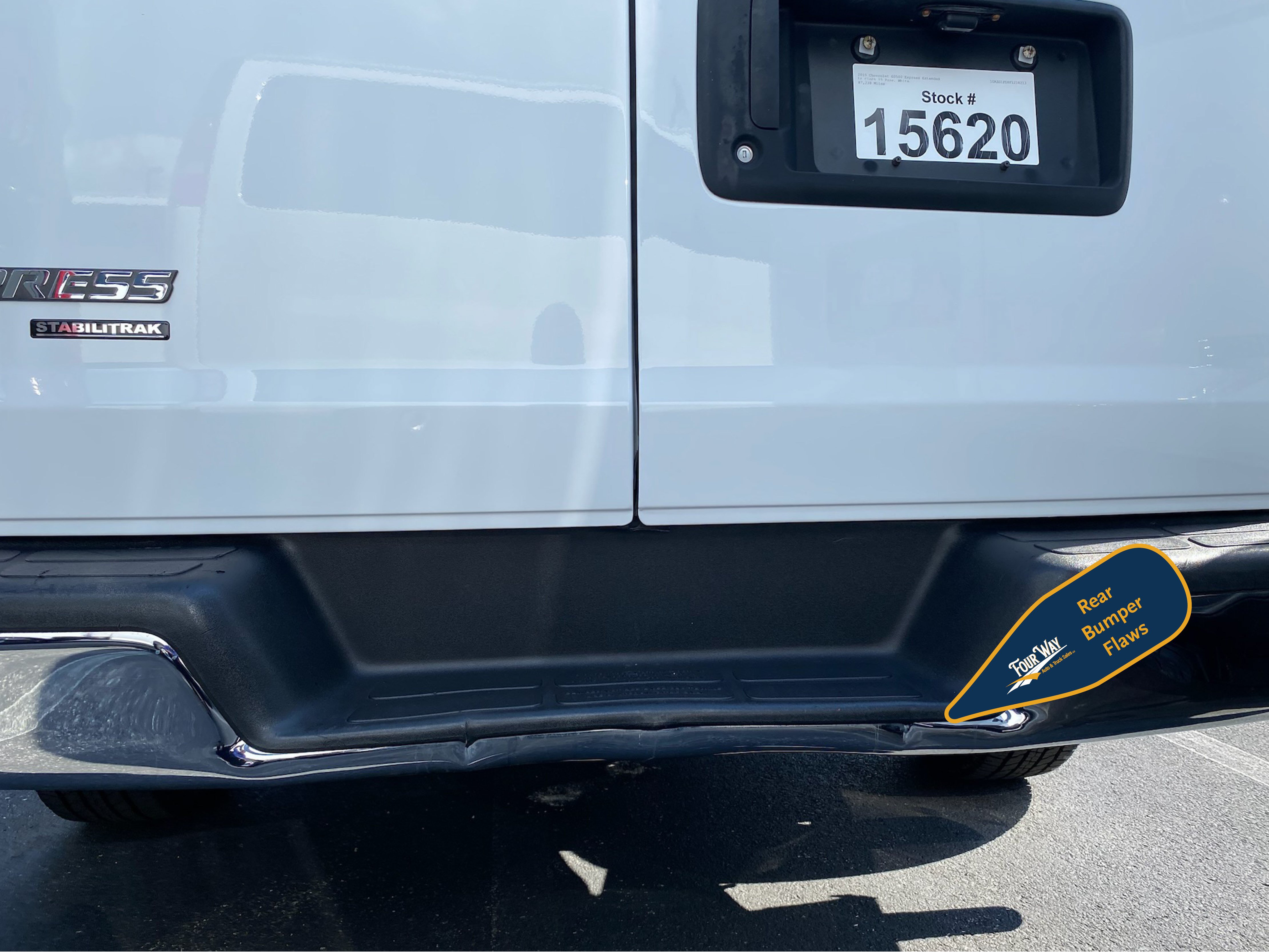 Used 2015 Chevrolet Express 3500 LT w/ LT Preferred Equipment Group RWD image 34