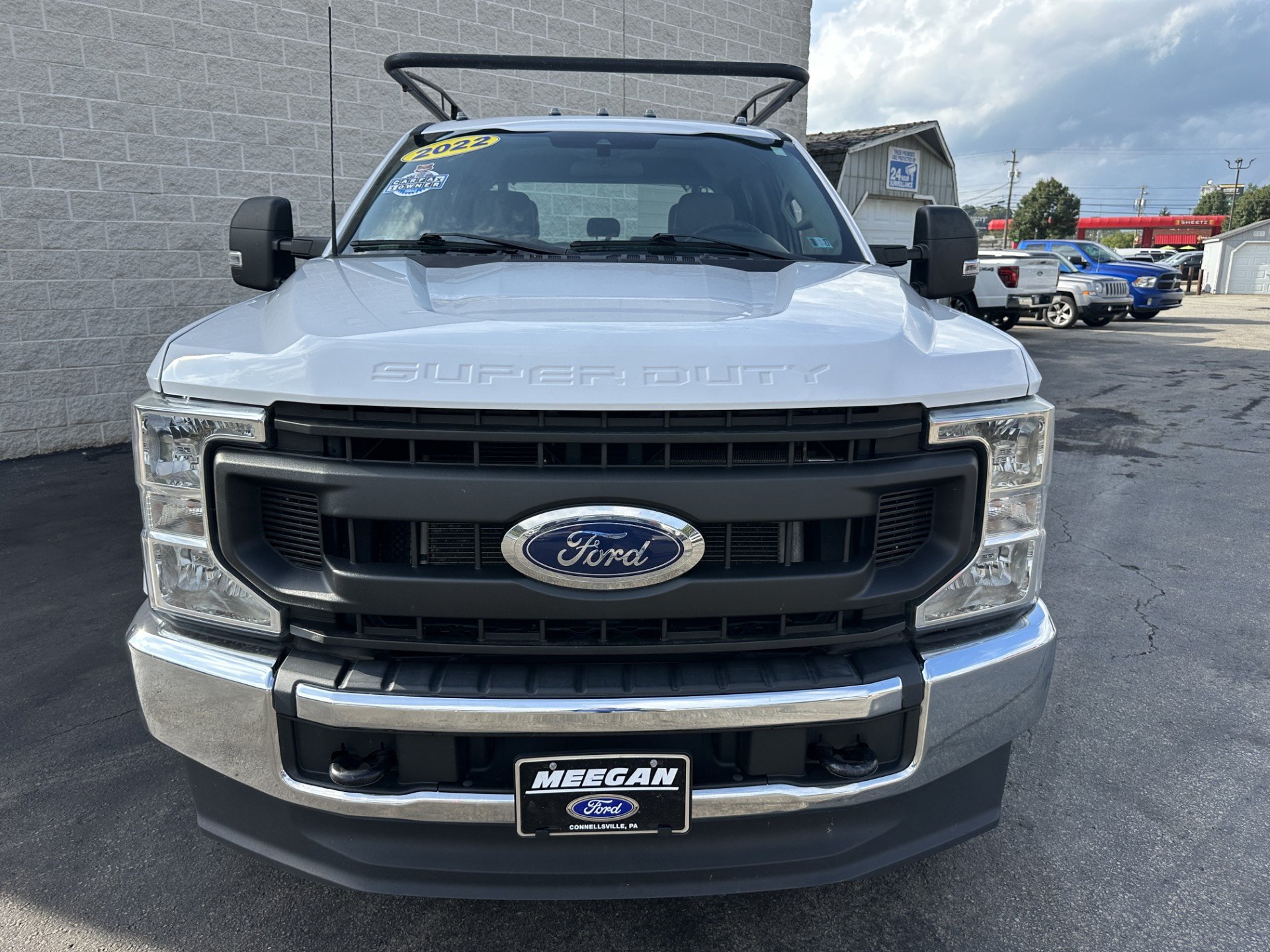 Used 2022 Ford F350 XL w/ Power Equipment Group AWD/4WD image 3