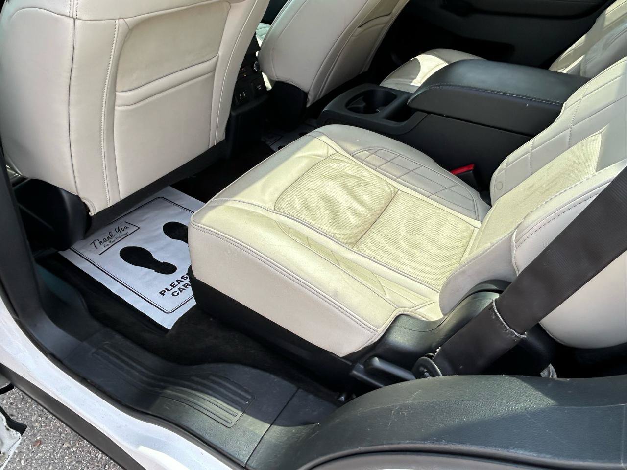 Used 2016 Ford Explorer Platinum AWD/4WD image 9