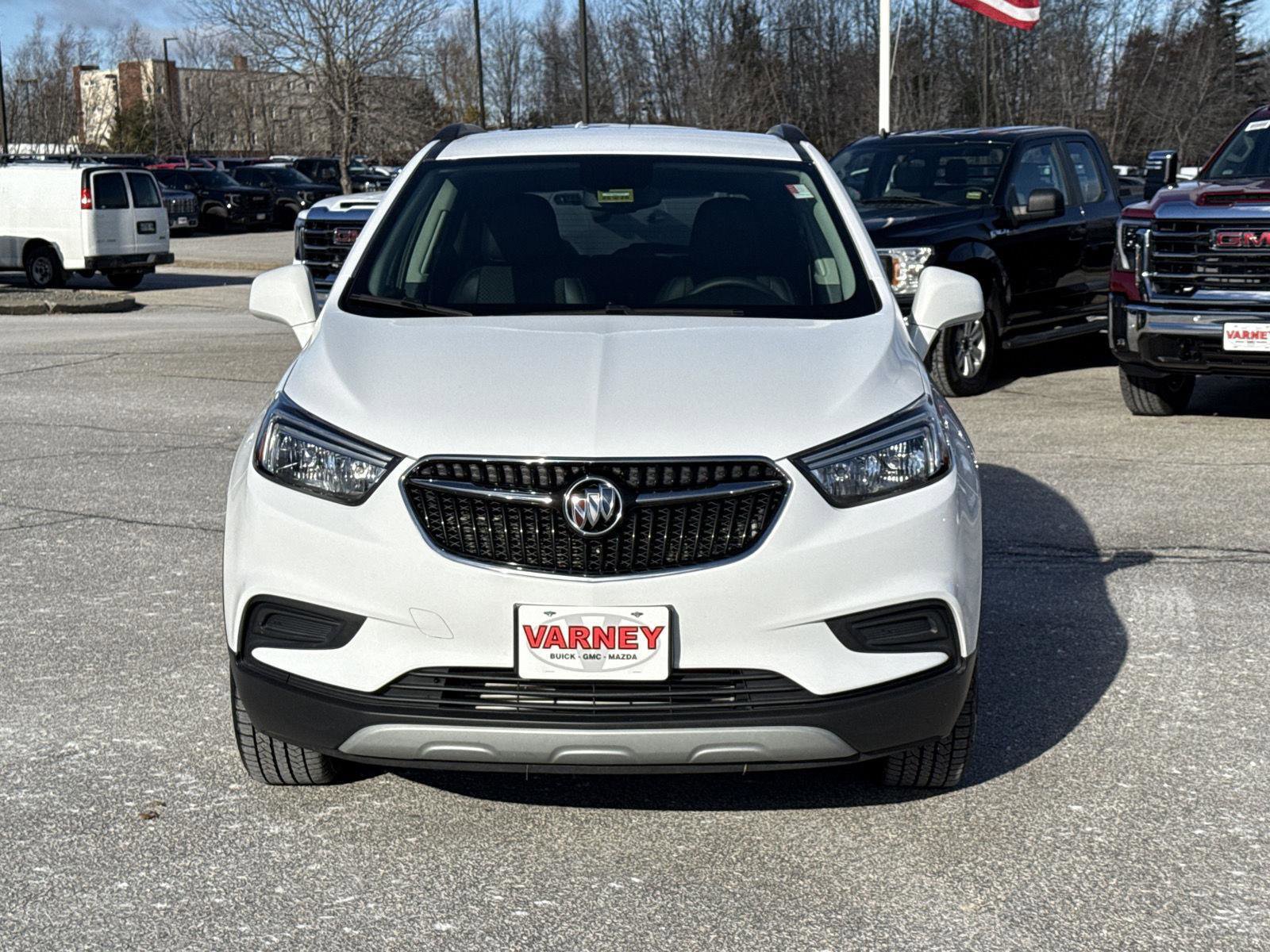 Used 2022 Buick Encore Preferred w/ Safety Package image 2