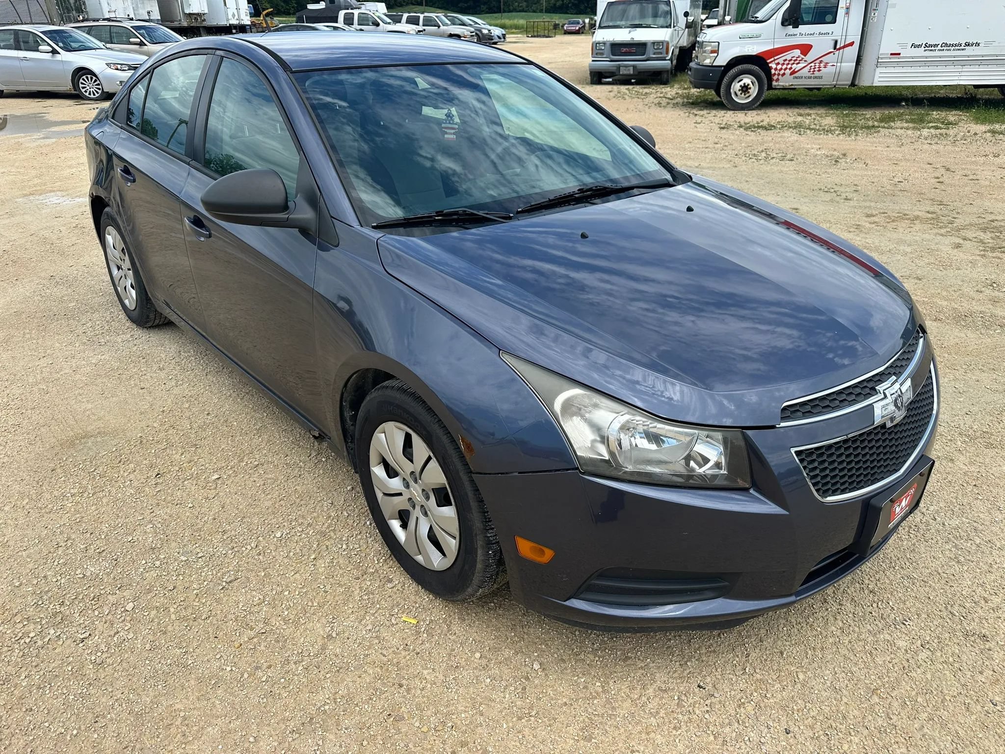 Used 2013 Chevrolet Cruze LS FWD image 4