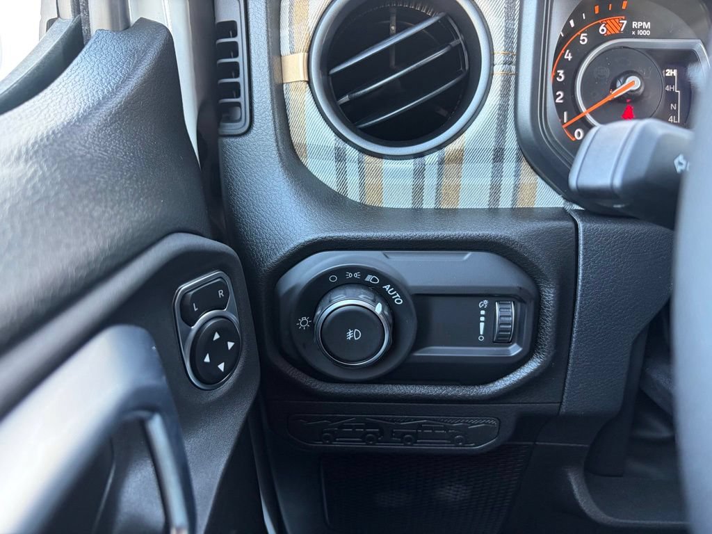 New 2026 Jeep Wrangler Unlimited Sport AWD/4WD image 38