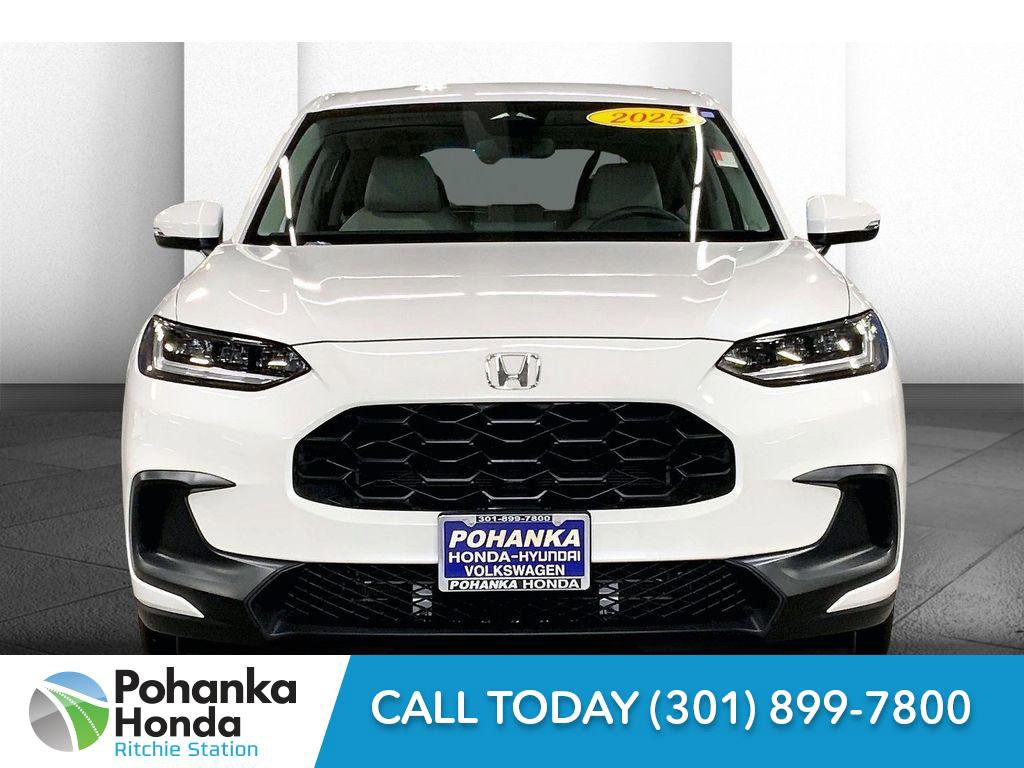 Used 2025 Honda HR-V LX image 2