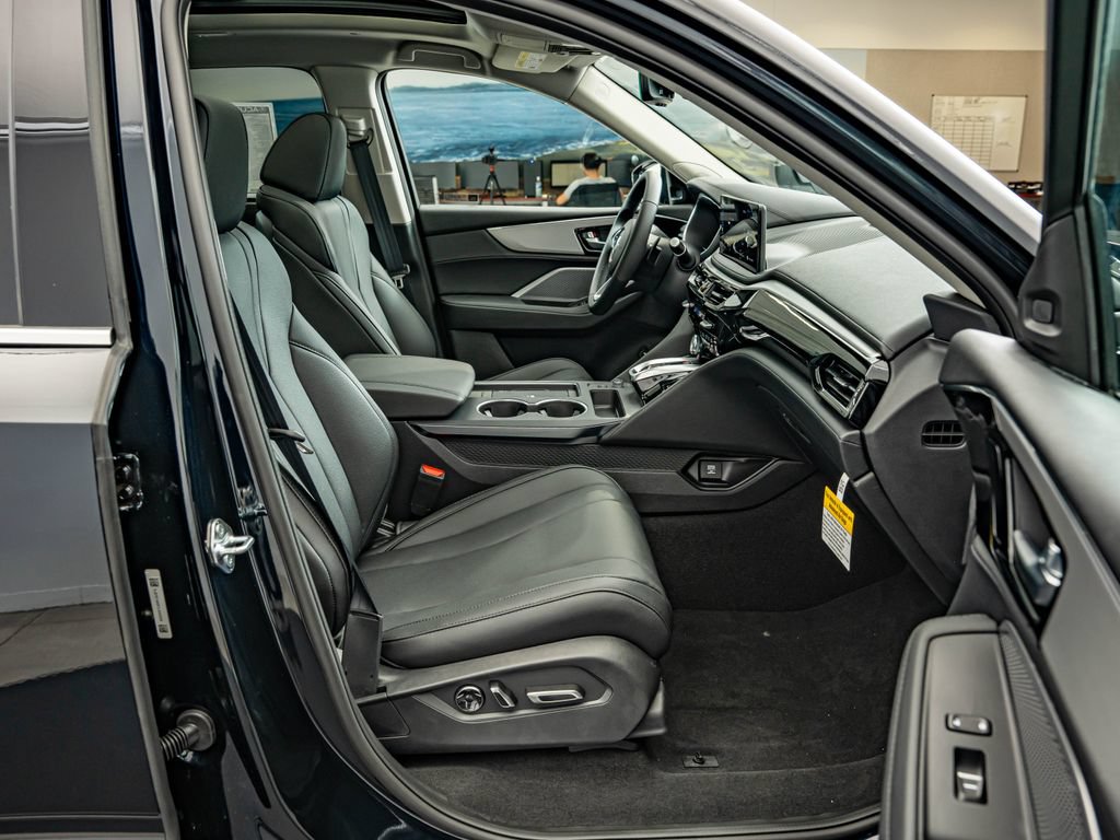 New 2026 Acura MDX SH-AWD image 39