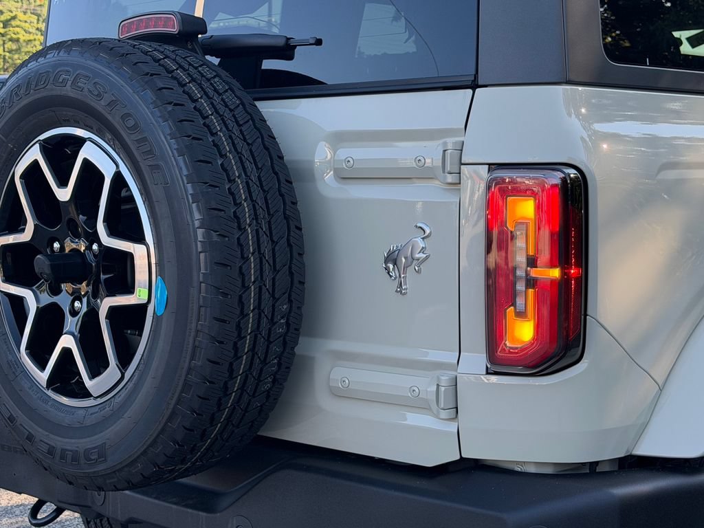 New 2026 Ford Bronco Outer Banks AWD/4WD image 6