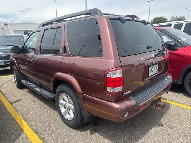 Used 2003 Nissan Pathfinder SE AWD/4WD image 5