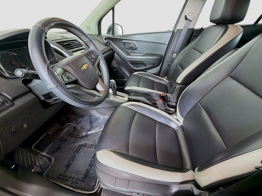 Used 2016 Chevrolet Trax LTZ w/ Midnight Edition FWD image 20