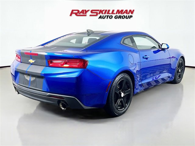 Used 2018 Chevrolet Camaro LT image 7