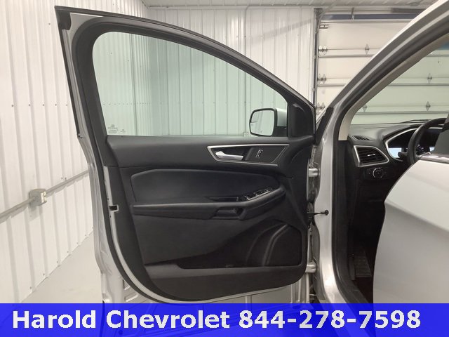 Used 2017 Ford Edge SEL w/ Equipment Group 201A image 14