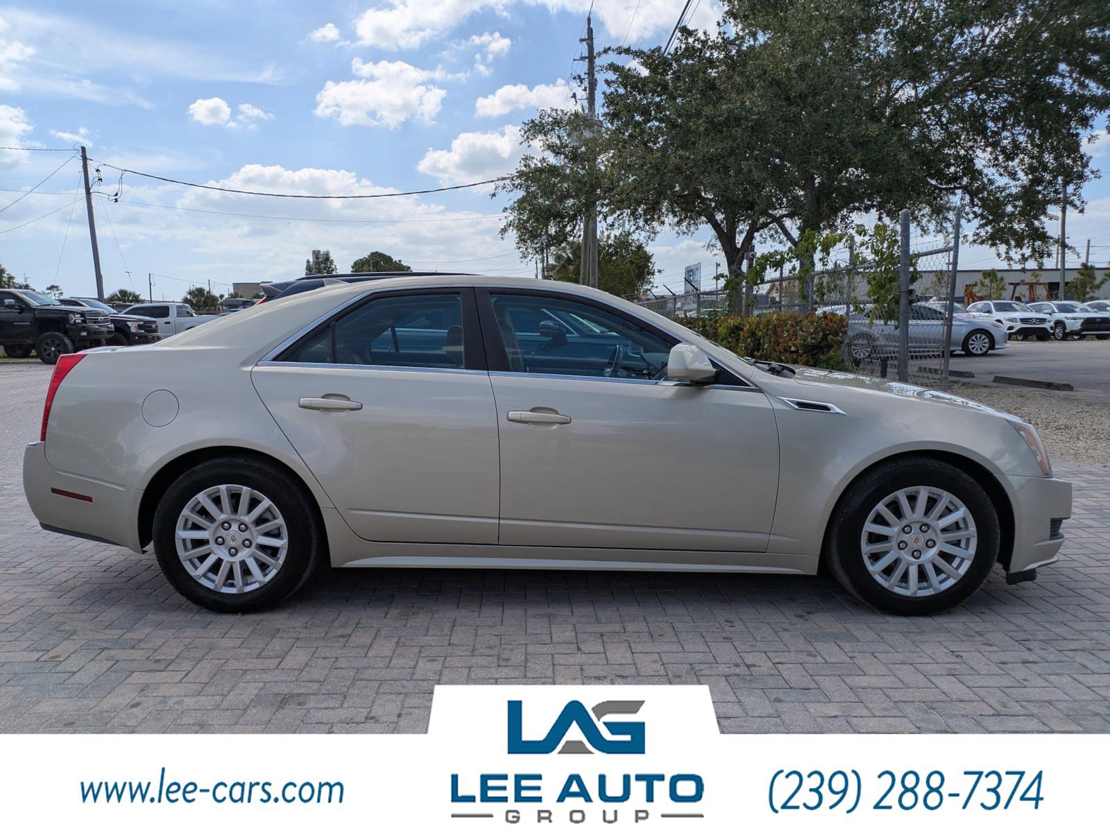 Used 2013 Cadillac CTS Luxury image 2