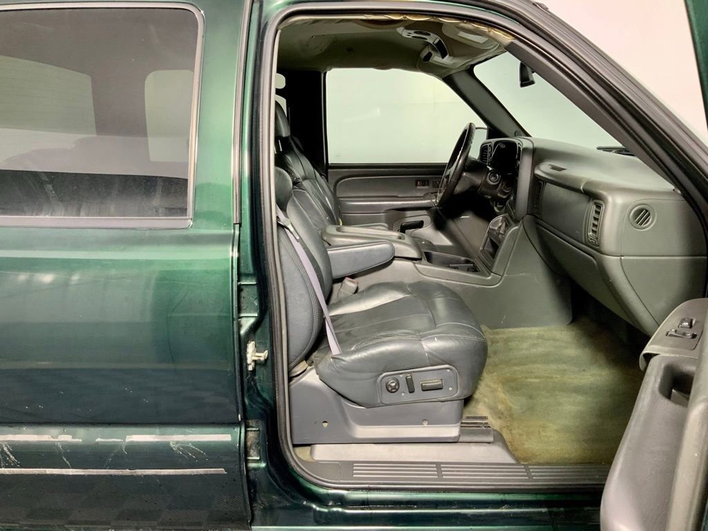 Used 2006 Chevrolet Silverado 1500 LT w/ Onstar Plus Package image 24