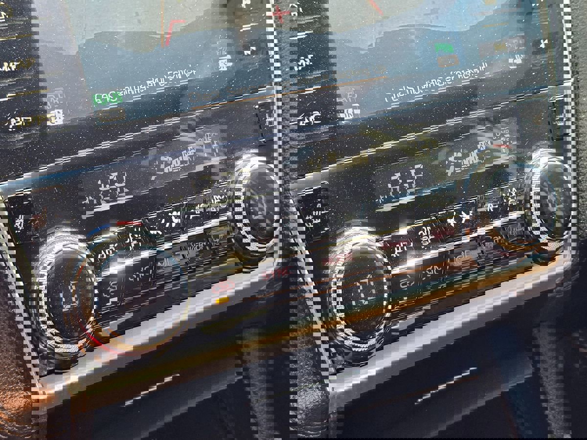 Used 2019 Subaru Outback 3.6R Touring w/ Popular Package #3A image 35