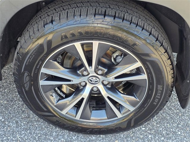 Used 2018 Toyota Highlander Plus image 36