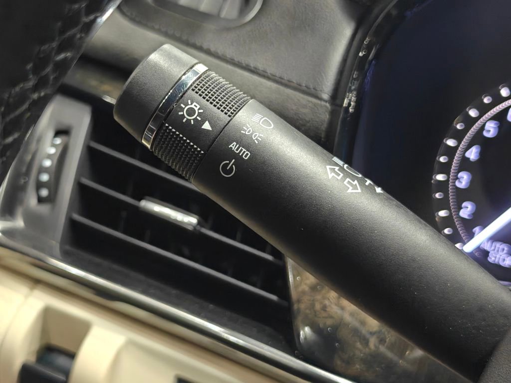 Used 2017 Cadillac CTS Luxury image 44