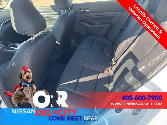 New 2025 Nissan Altima 2.5 SL FWD image 12