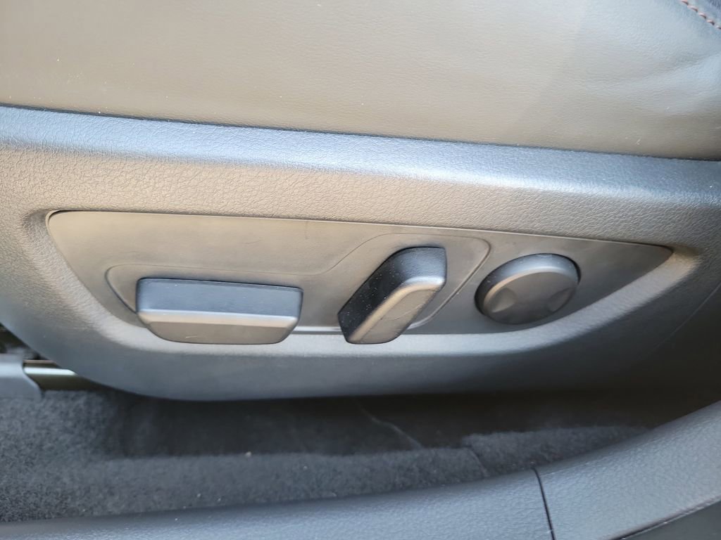 Certified 2023 MAZDA CX-30 AWD 2.5 S w/ Premium Package image 17