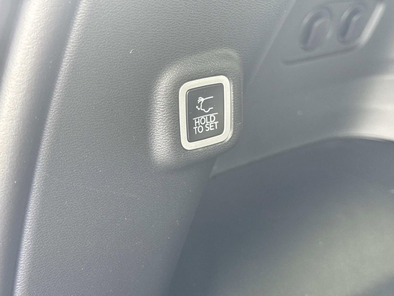 New 2026 Jeep Cherokee Overland image 14