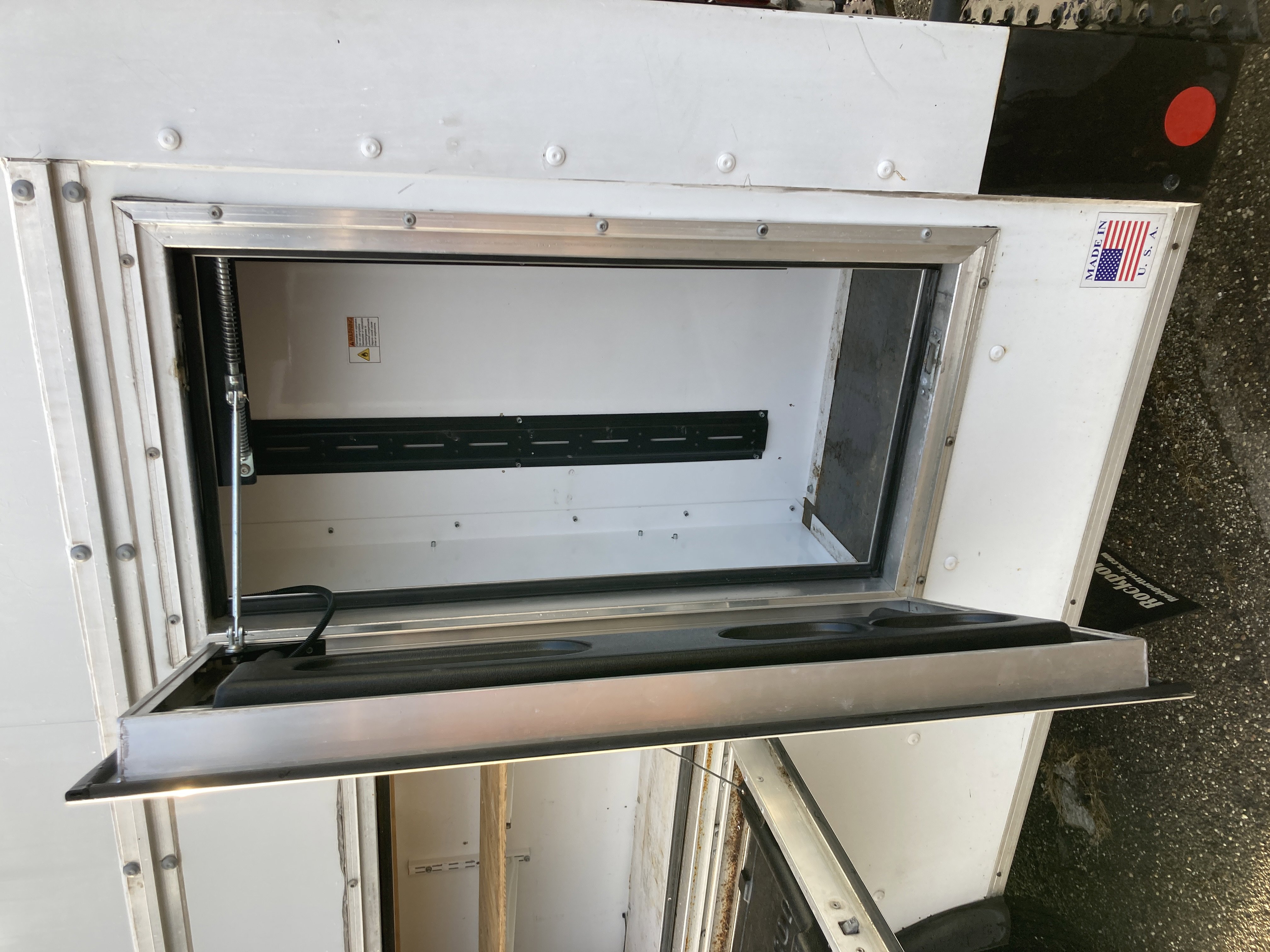 Used 2024 Ford E-350 and Econoline 350 Super Duty w/ Power Windows & Locks Group image 14