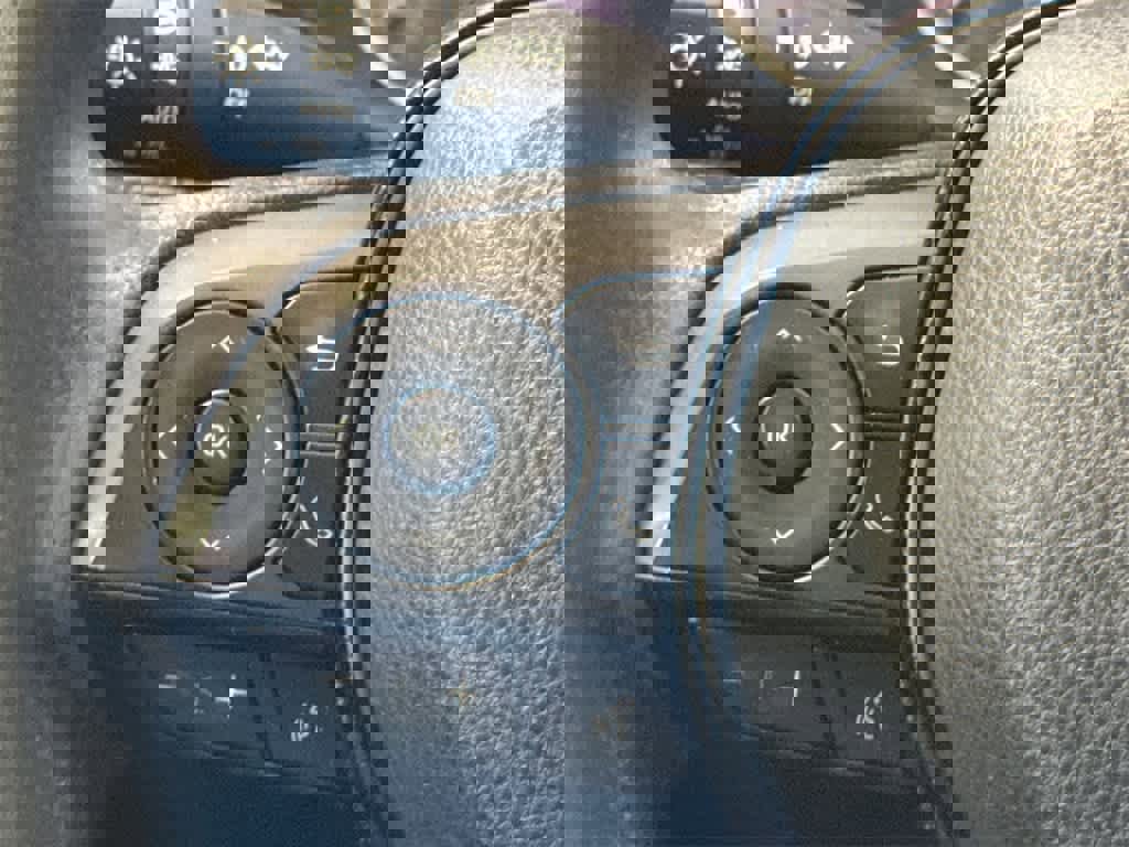 Used 2019 Toyota RAV4 XLE image 25