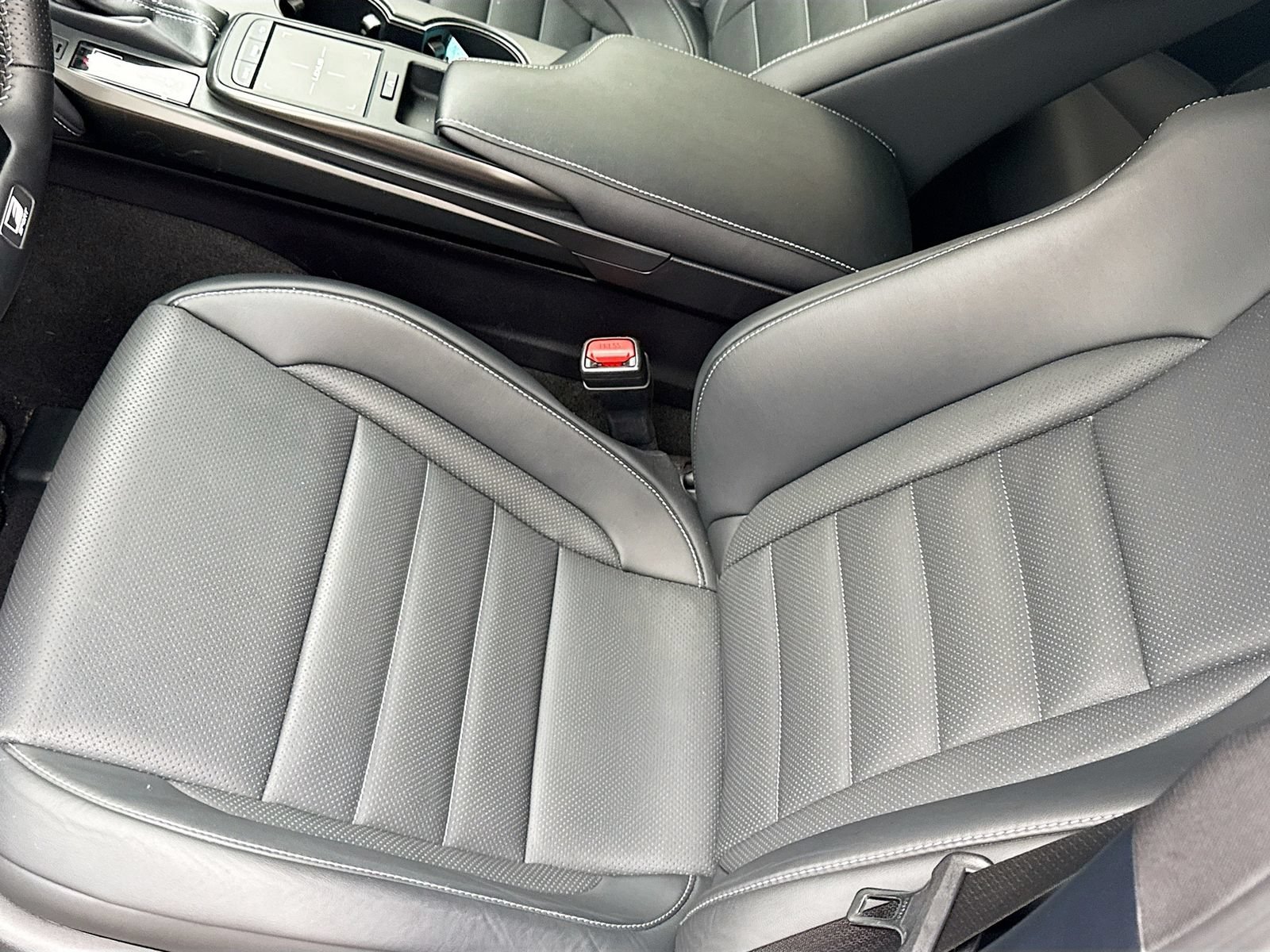 Used 2023 Lexus IS 350 F Sport w/ Memory Package RWD image 18