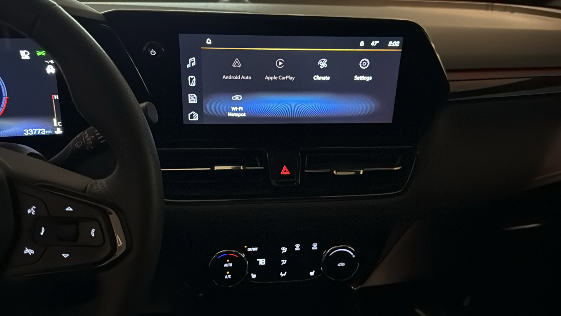 Used 2025 Chevrolet TrailBlazer RS w/ Convenience Package image 19