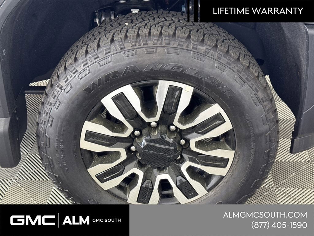 New 2026 GMC Sierra 2500 Denali Ultimate AWD/4WD image 14