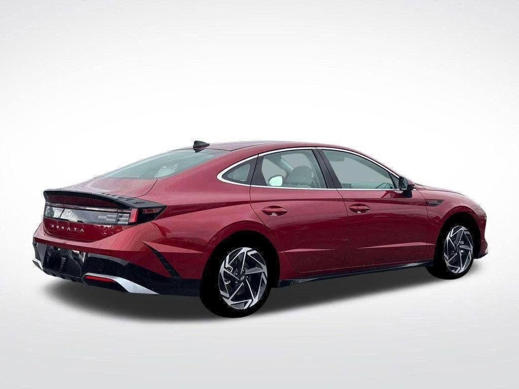 New 2026 Hyundai Sonata SEL FWD image 8